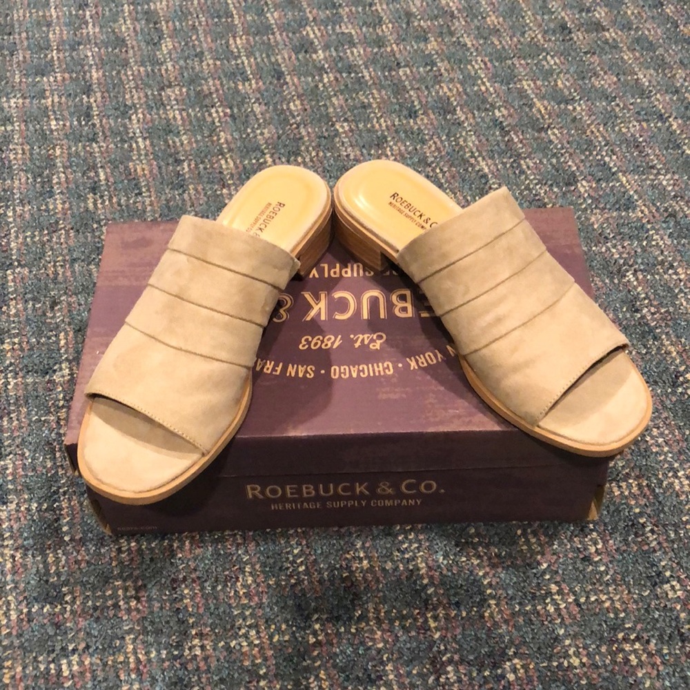 Roebuck & Co. peep toe slip on mules. NIB